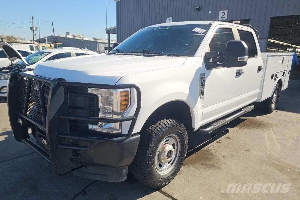 Ford F 250 XL SD 皮卡车