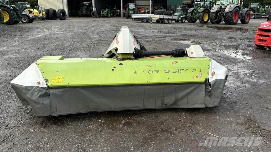 CLAAS CORTO 3150 F 割草调节装置