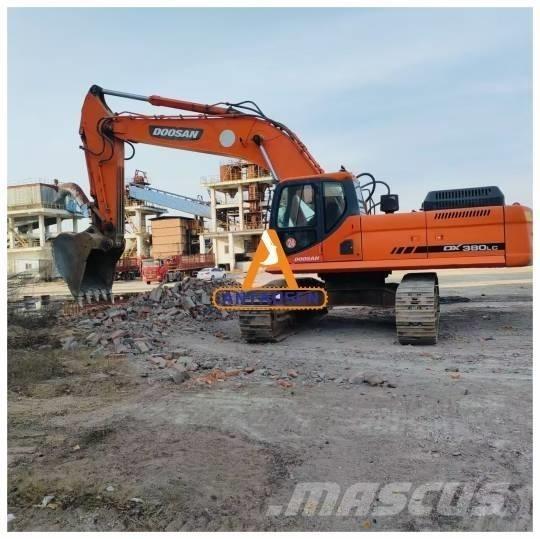 Doosan DX 380 LC 履带挖掘机