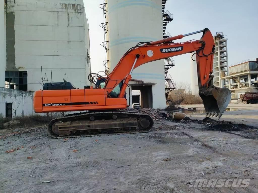 Doosan DX 380 LC 履带挖掘机