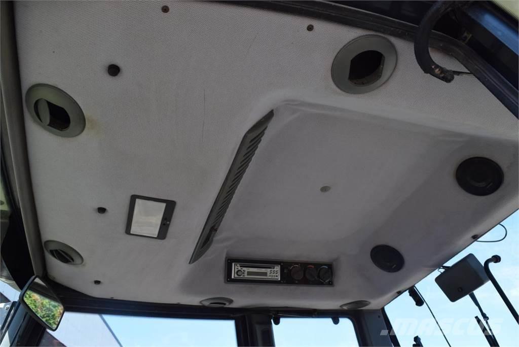 Valtra T120 拖拉机/农用车