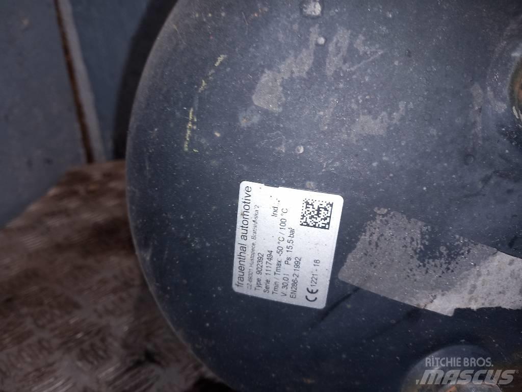 Volvo FH 12      20485245 制动器
