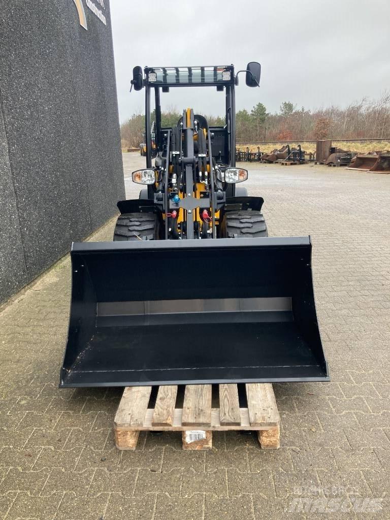 JCB 403 - Fabriksny 小型装载机