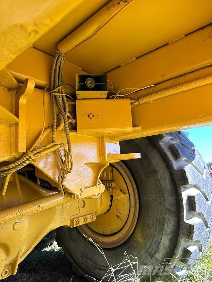 Volvo A30C 水罐车