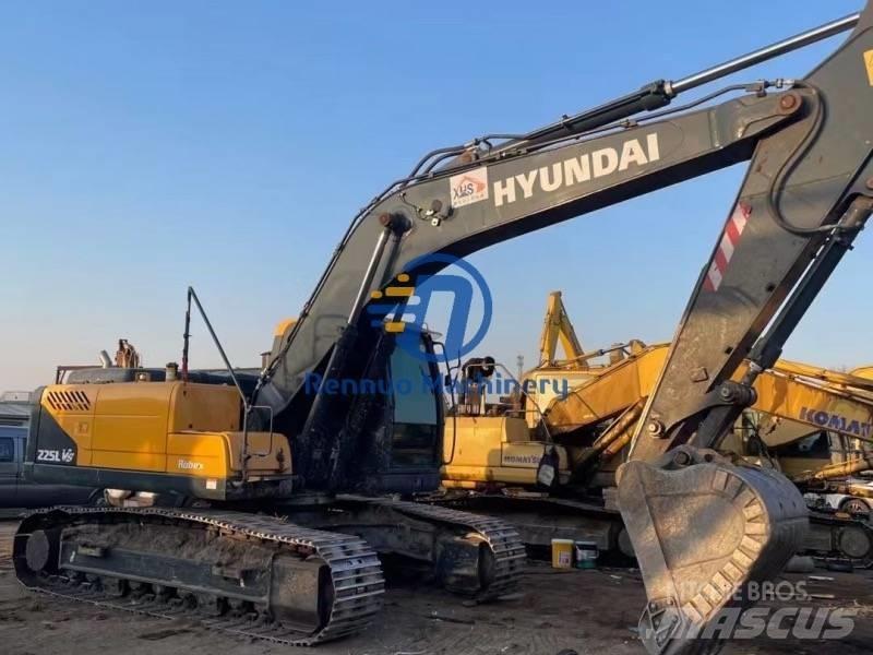 Hyundai 225VS 履带挖掘机