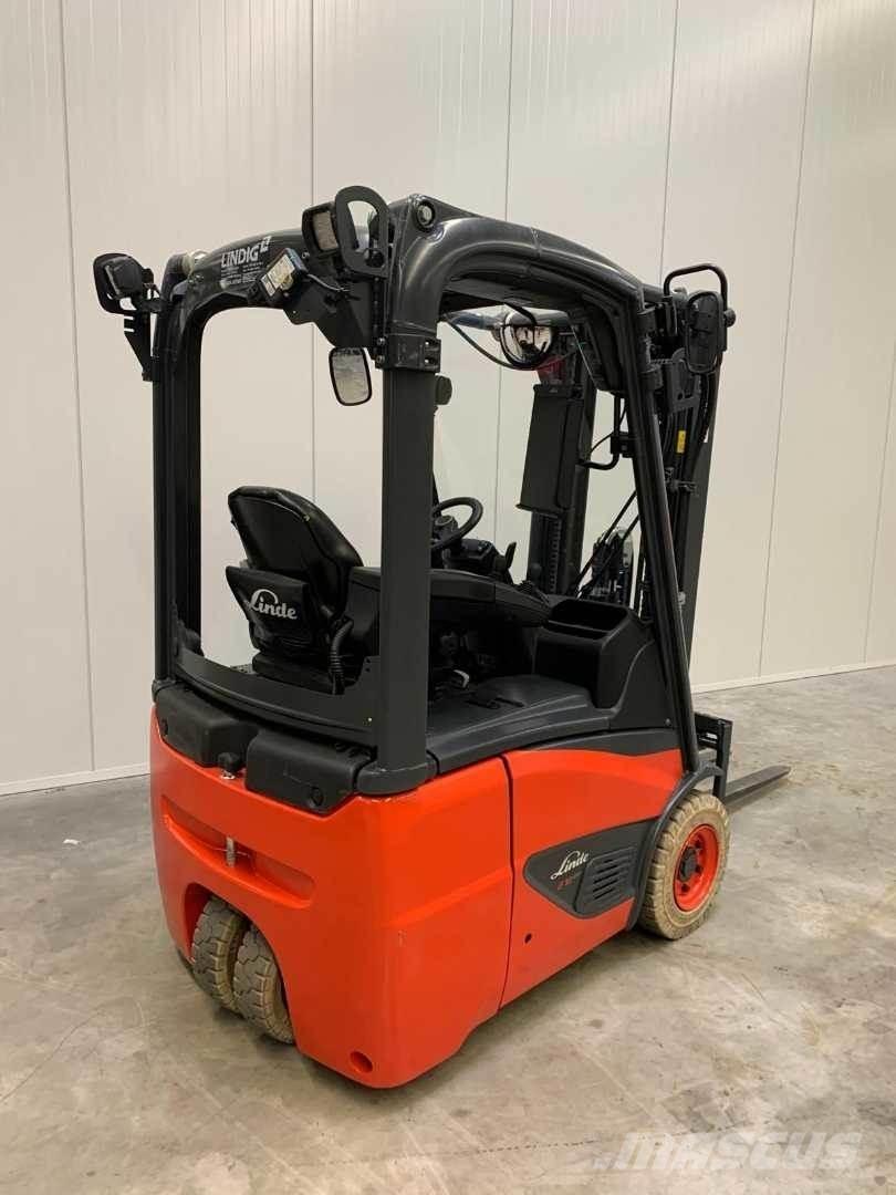 Linde E12 电动叉车