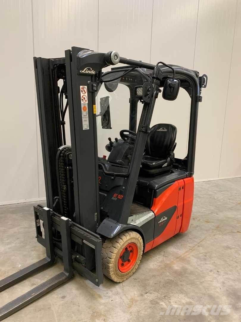 Linde E12 电动叉车