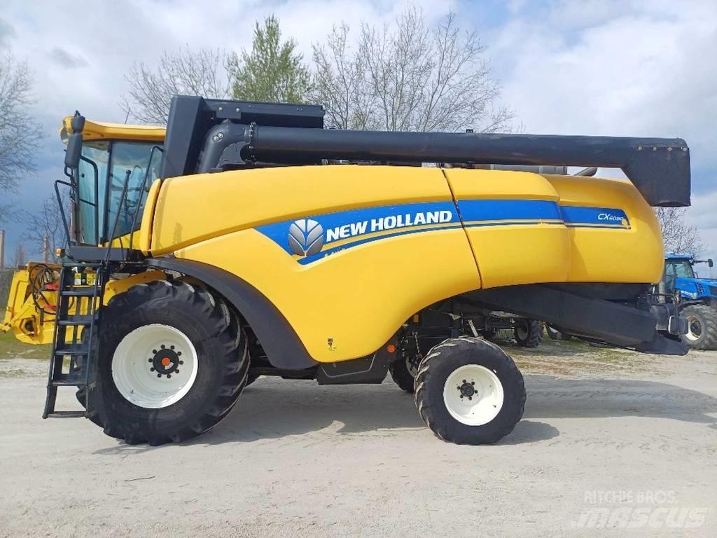 New Holland CX 6090 联合收割机