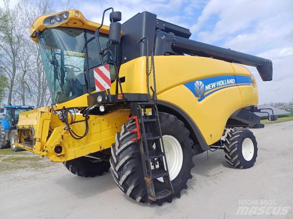 New Holland CX 6090 联合收割机