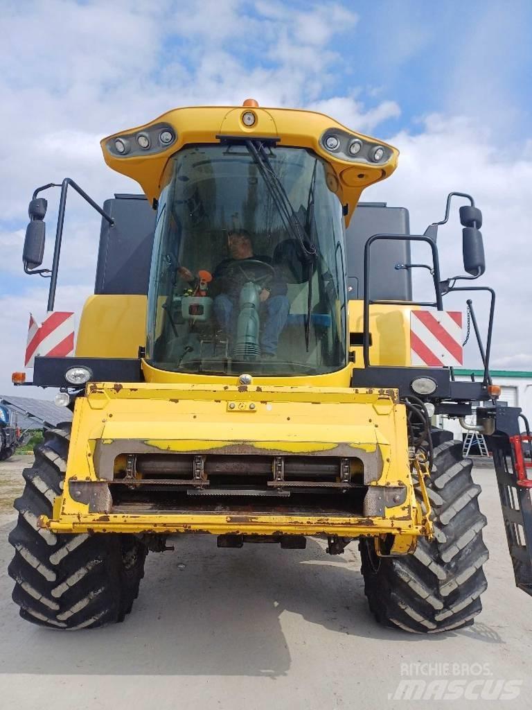 New Holland CX 6090 联合收割机