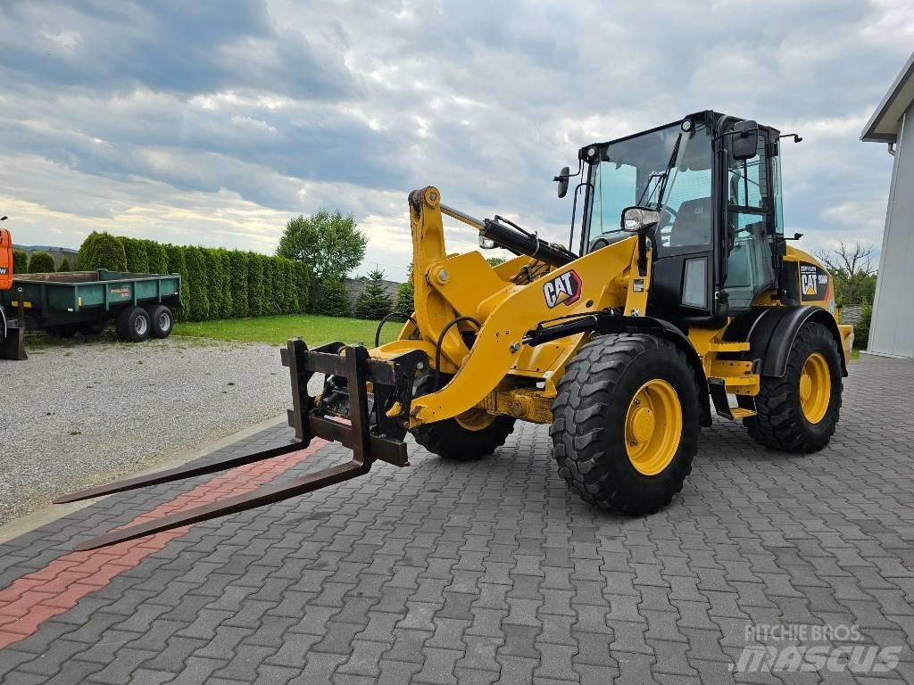 CAT 908 M 轮式装载机
