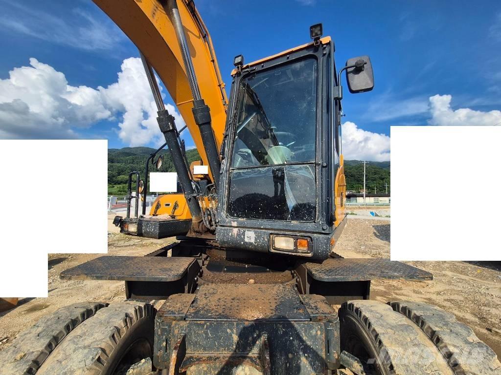 Hyundai HW 145 轮式挖掘机