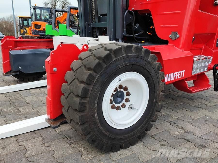 Moffett M5 20.3 车载式叉车