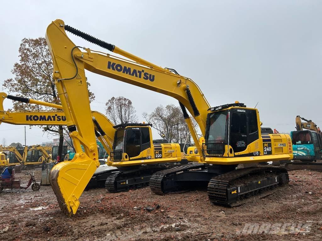 Komatsu PC 240 履带挖掘机