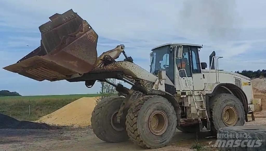 CAT 966 H 轮式装载机
