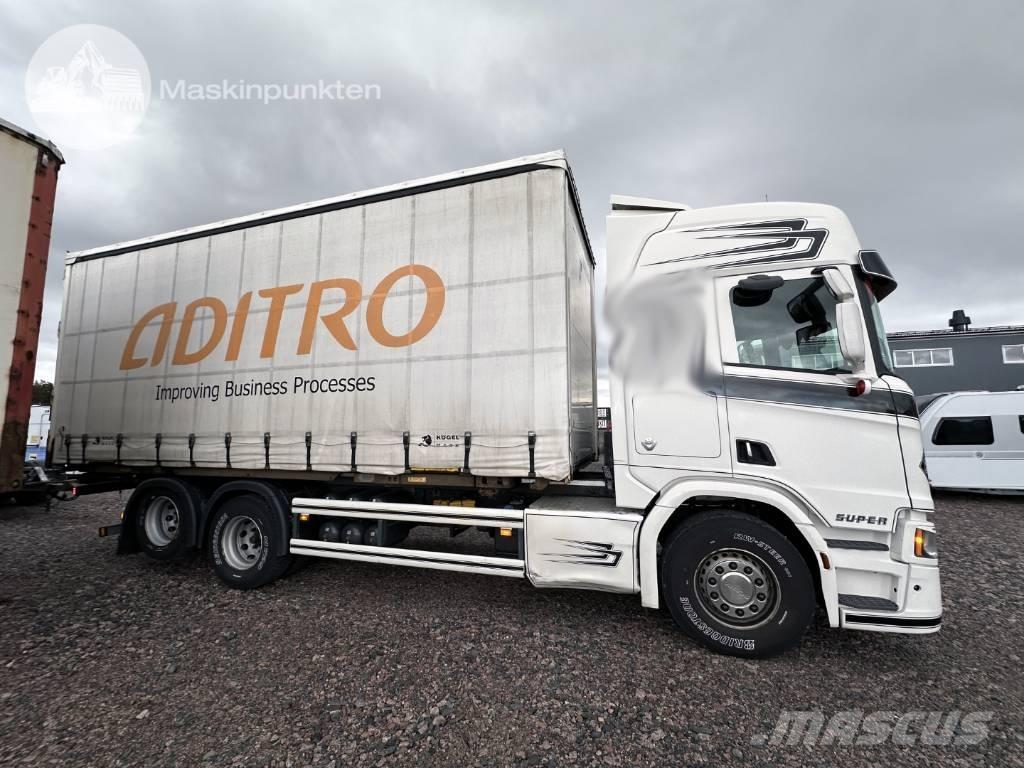 Scania R 580 集装箱叉车