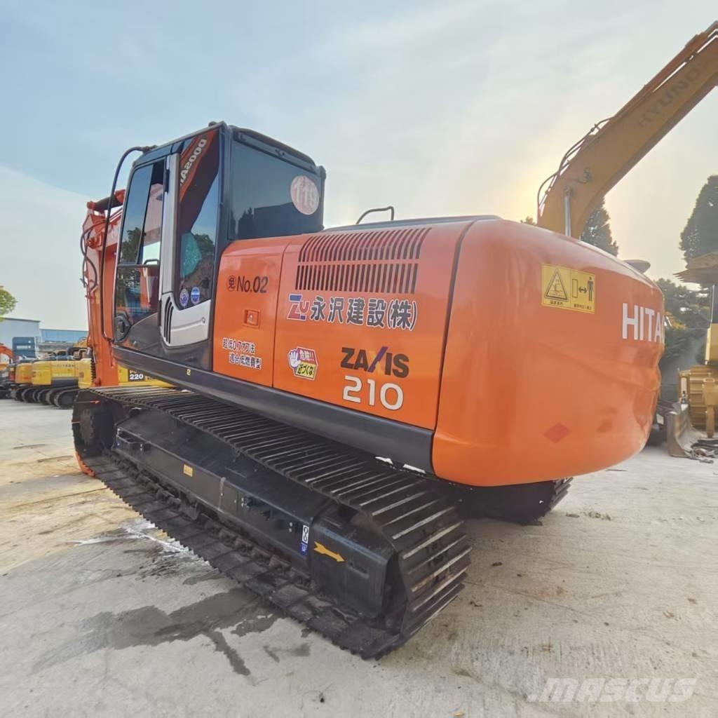 Hitachi ZX 210 履带挖掘机