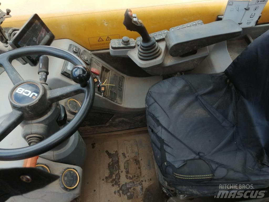 JCB 538-60 电动叉车