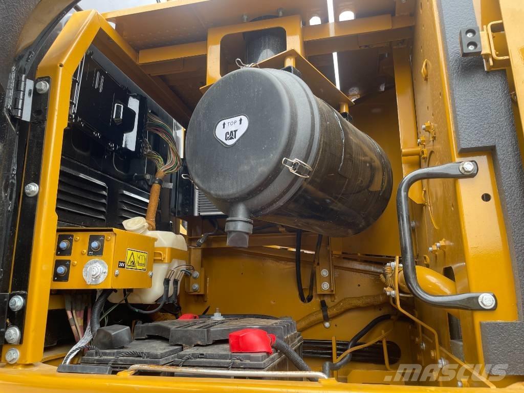 CAT 336D2 履带挖掘机