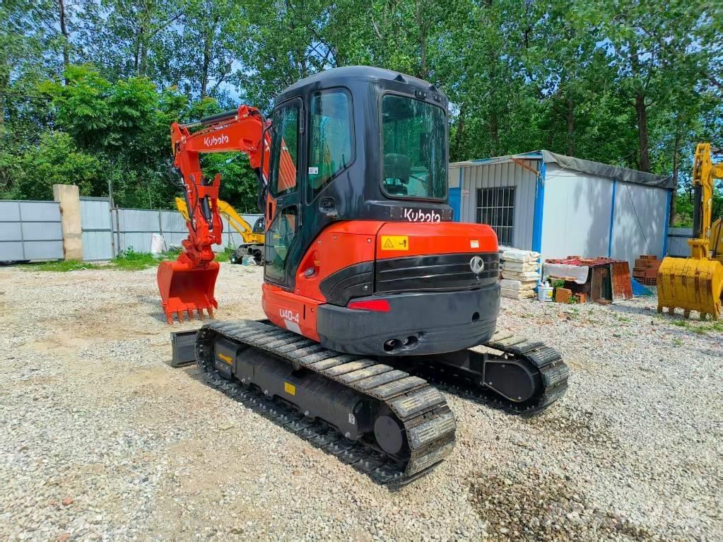 Kubota U 40 小型挖掘机