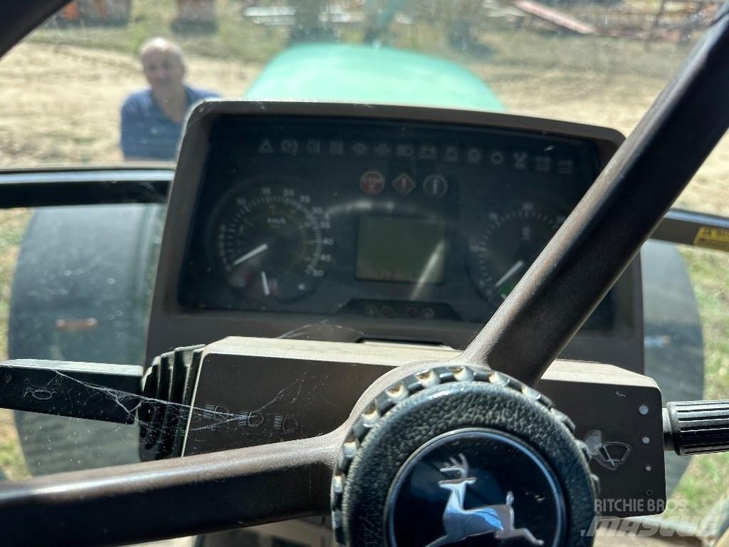 John Deere 6810 拖拉机/农用车