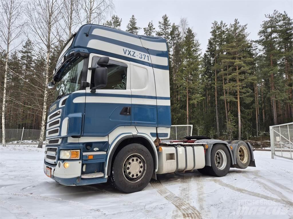 Scania R560 6x2 牵引车