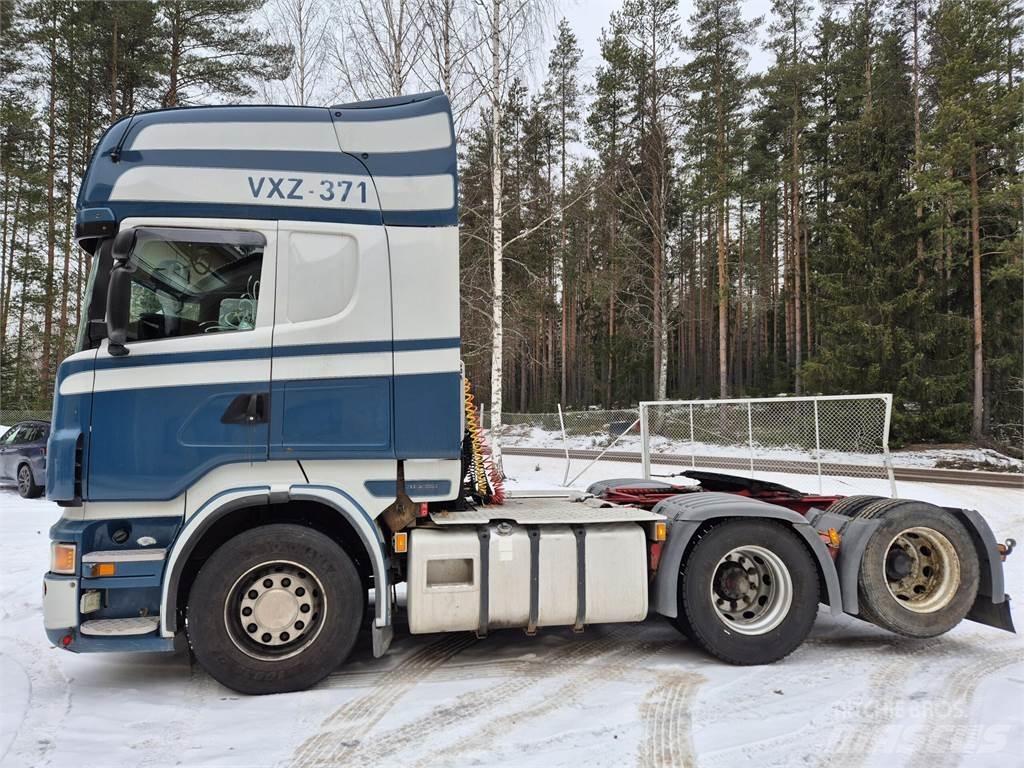 Scania R560 6x2 牵引车