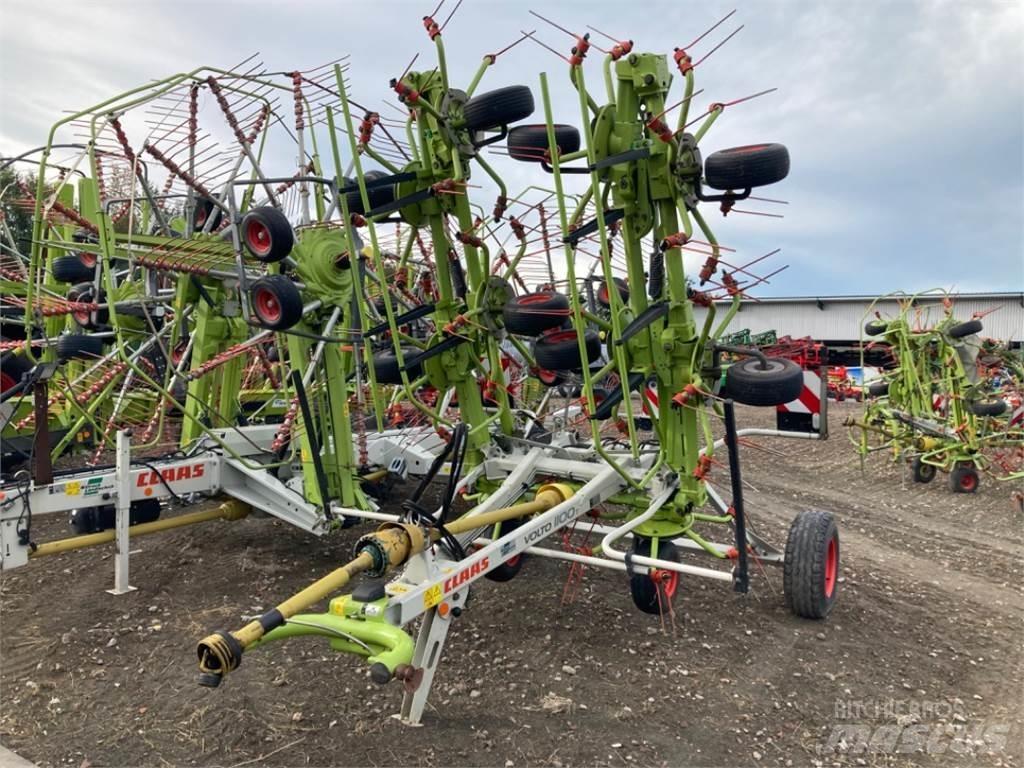 CLAAS Volto 1100 T 犁耙和摊草机
