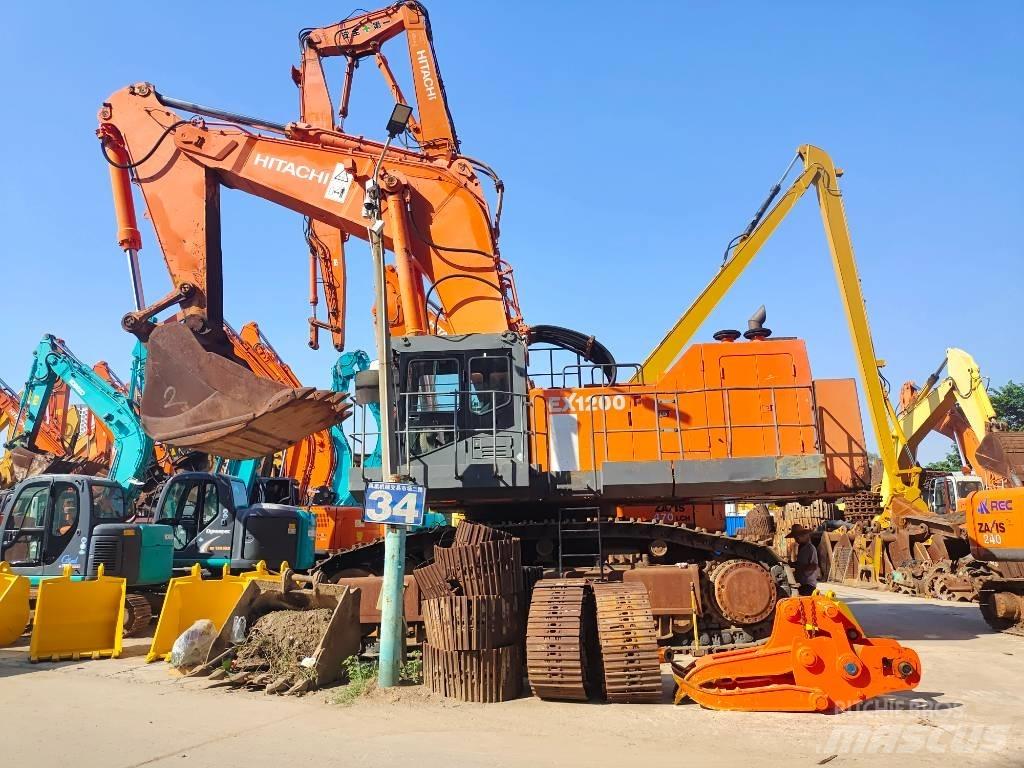 Hitachi EX 1200-6 履带挖掘机
