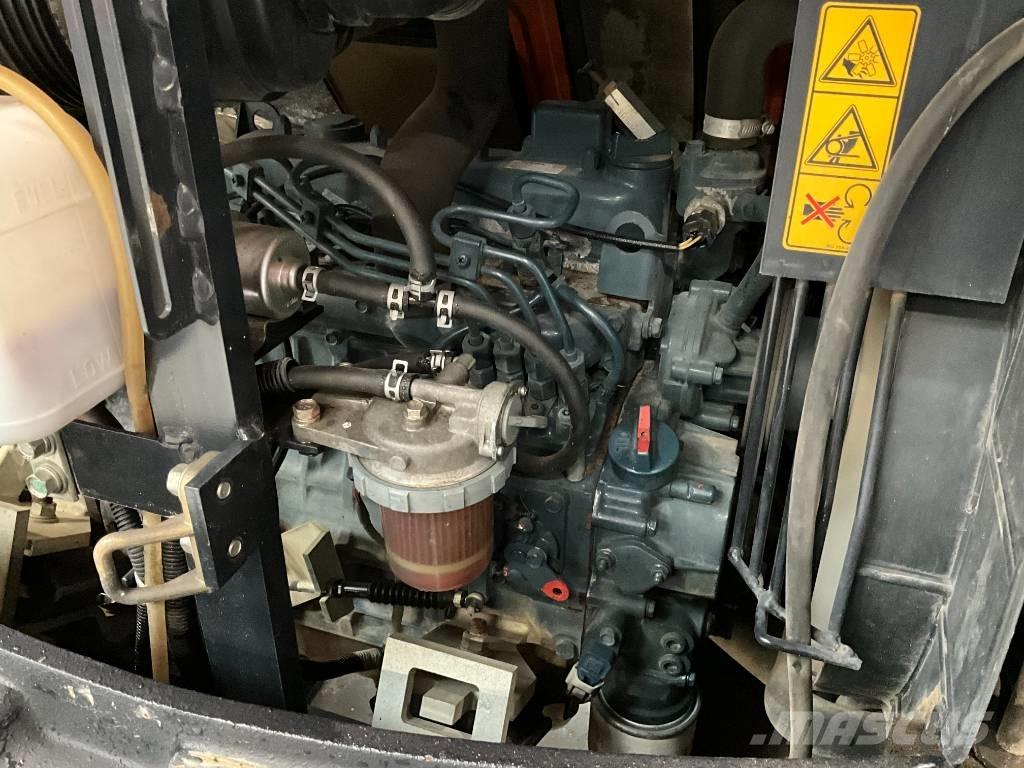 Kubota KX 61-3 小型挖掘机