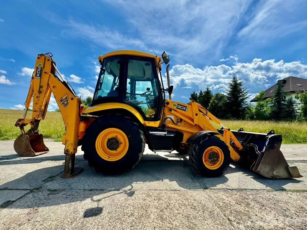 JCB 3CX 反铲装载机