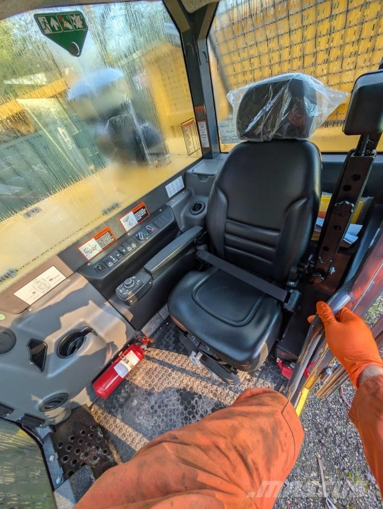 Bell TC7A 履带式自卸车