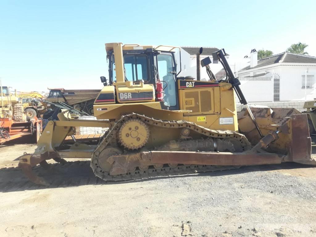 CAT D 6 R II 履带式推土机