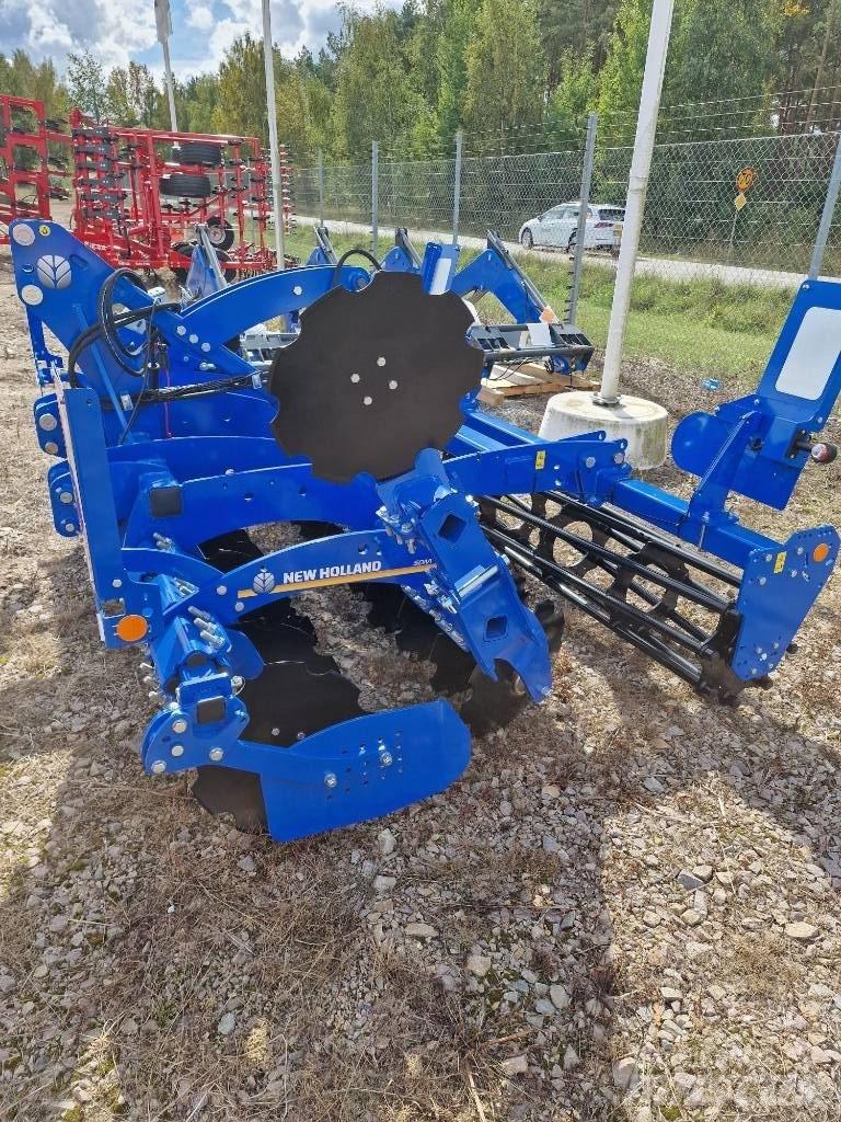 New Holland SDM300R 圆盘耙