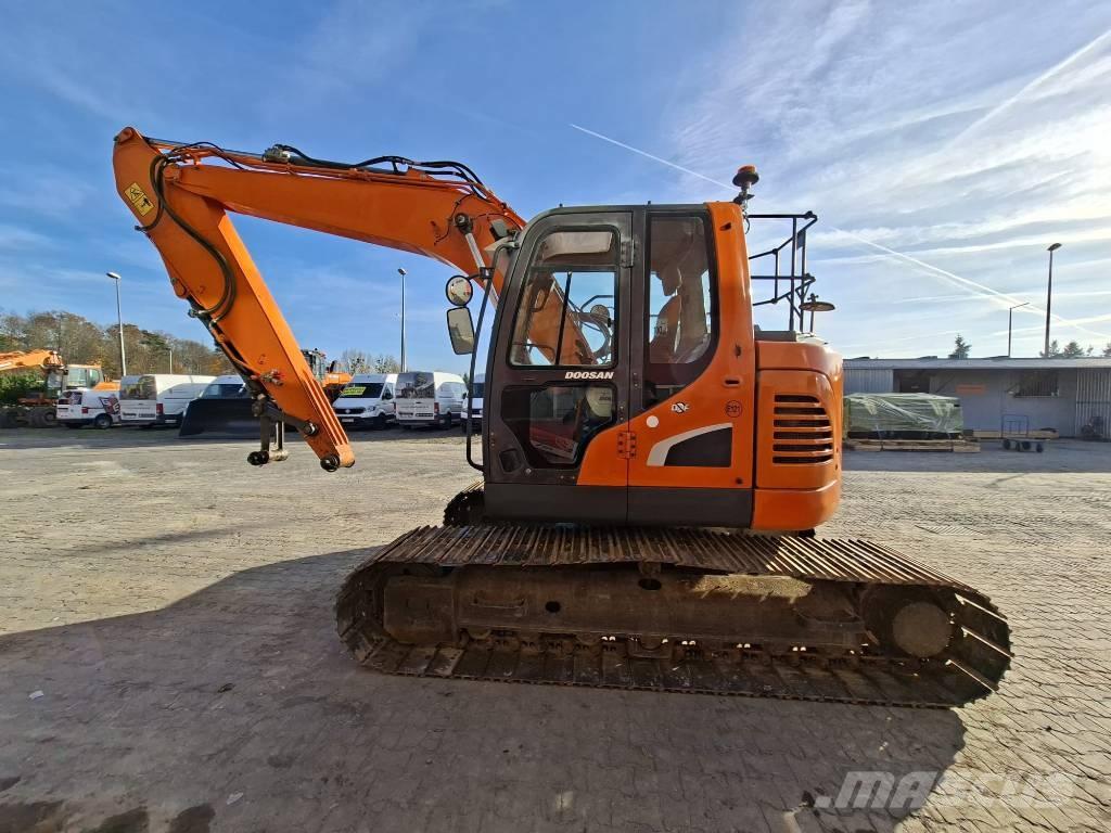 Doosan DX 140 LCR 履带挖掘机