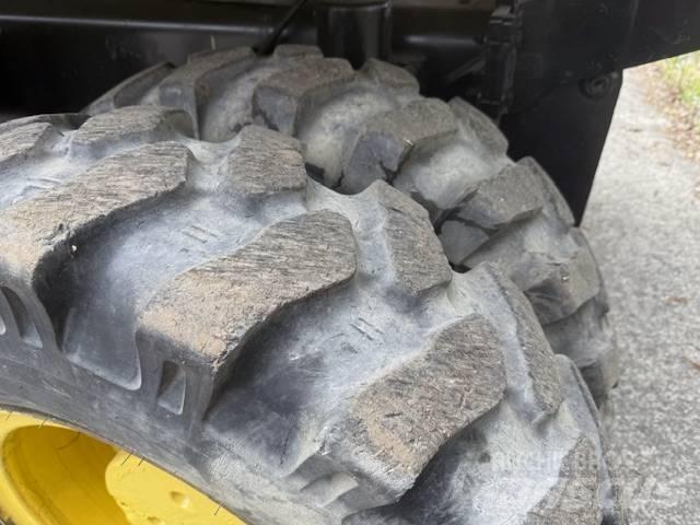 New Holland WE 170 C 轮式挖掘机