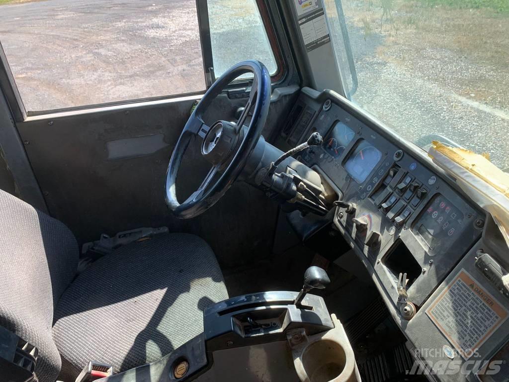 CAT 771 D 刚性自卸车