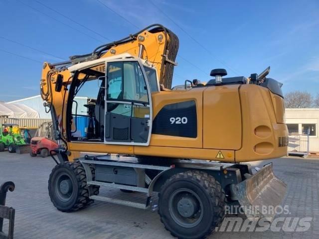 Liebherr A920 轮式挖掘机