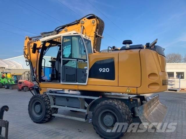 Liebherr A920 轮式挖掘机