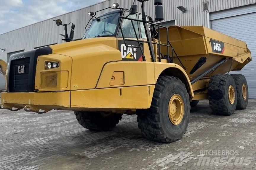 CAT 745 C 铰接式自卸车
