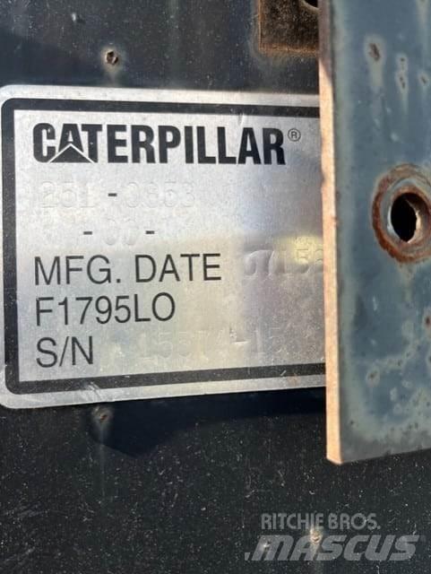 CAT 3512 散热器