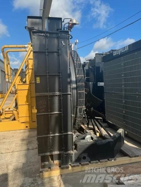CAT 3512 散热器