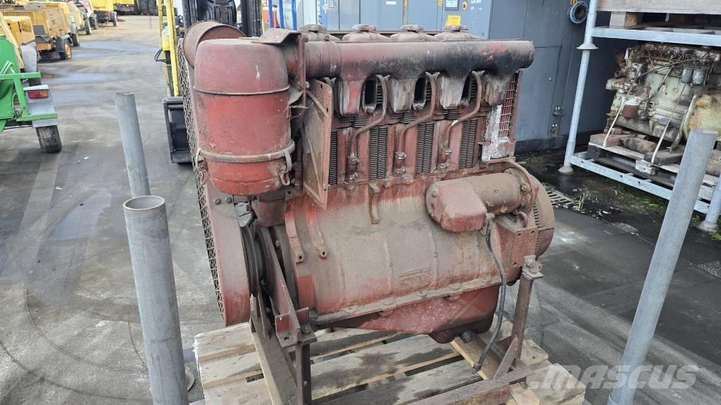 Deutz F4L514 发动机