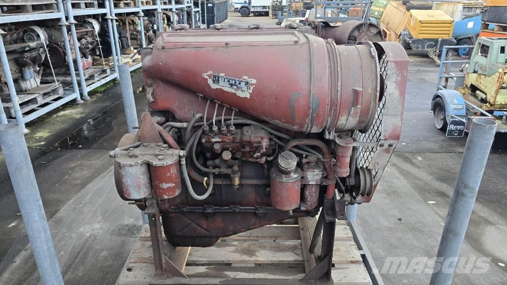 Deutz F4L514 发动机
