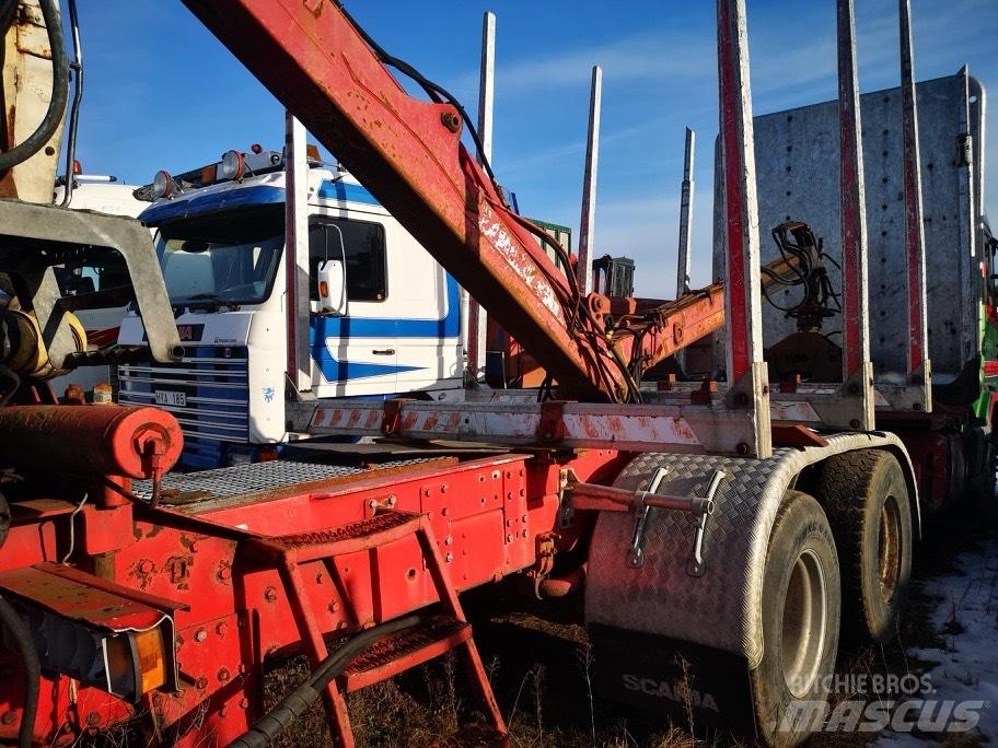 Scania 124 起重车