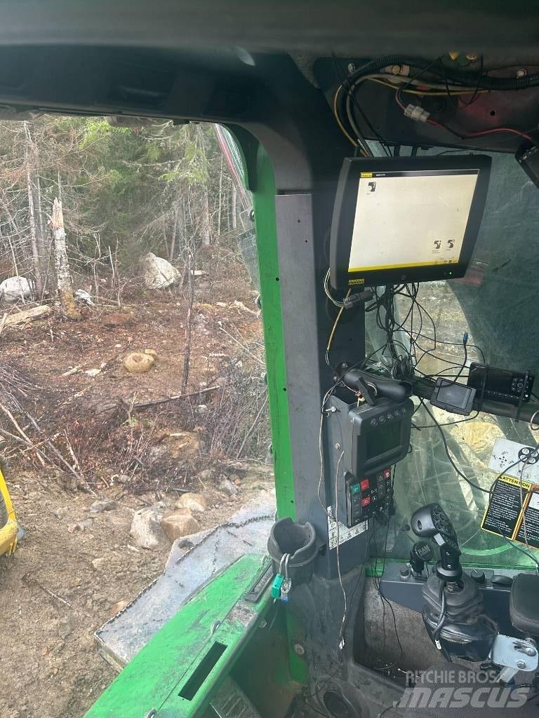 John Deere 903 K 收割机