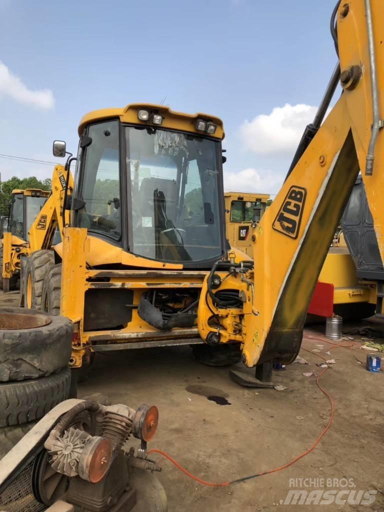 JCB 4 CX 反铲装载机