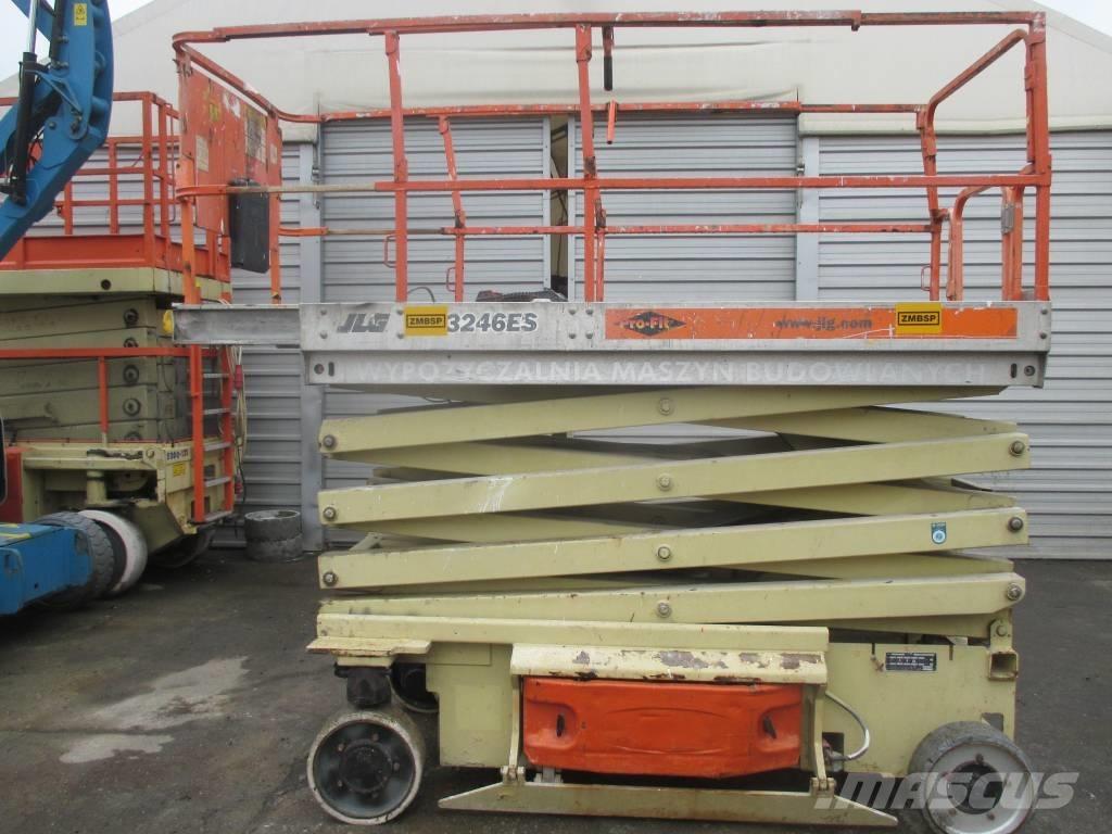 JLG 3246 ES 剪叉式升降机