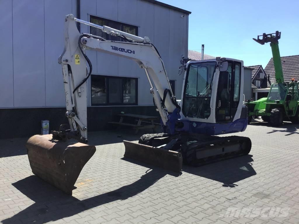 Takeuchi TB 250 小型挖掘机