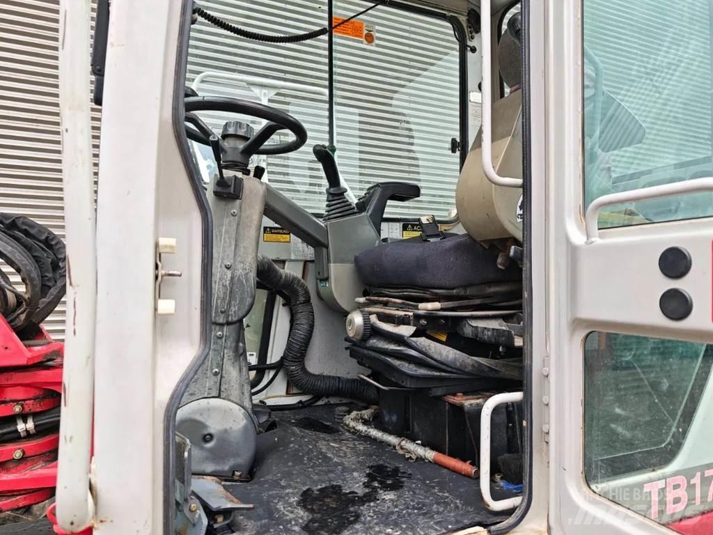Takeuchi TB175W 中型挖掘机